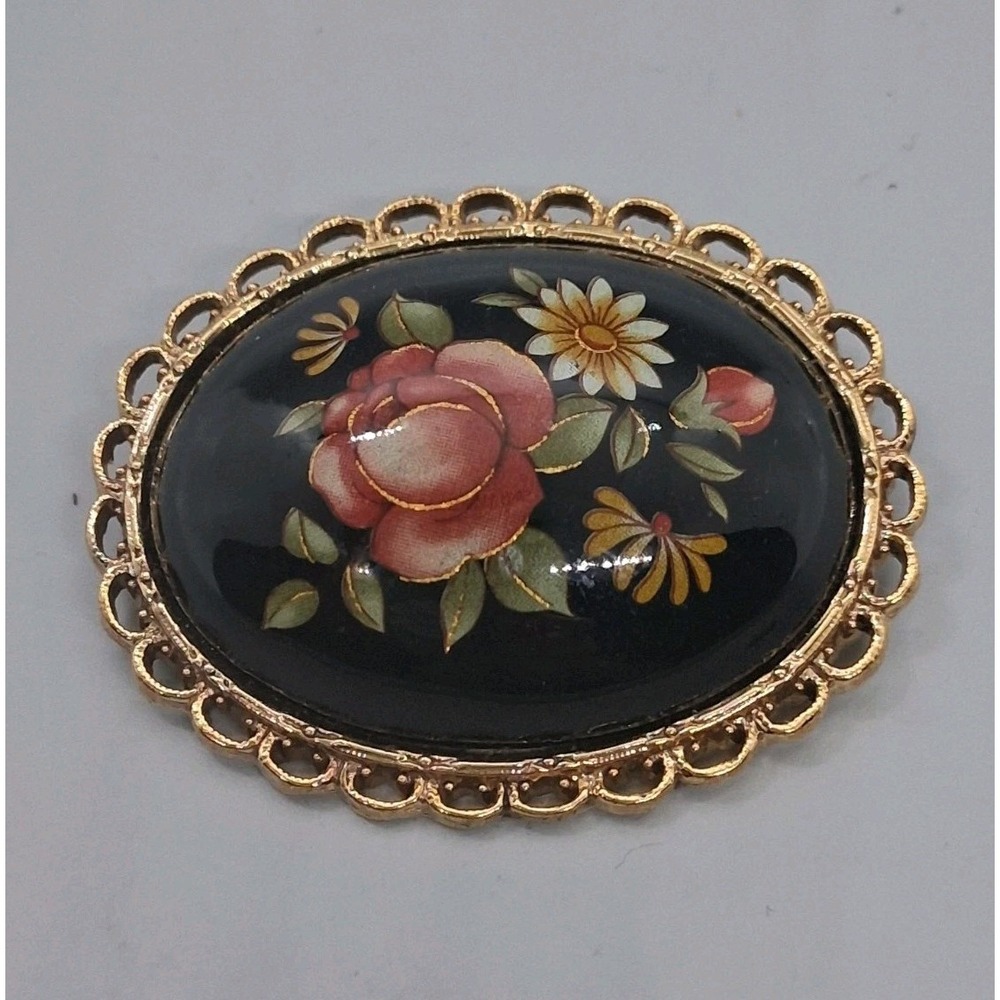 Vintage Estate Brooch Gold Tone Black Cabochon Handpainted Roses 1980s Oval